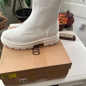 Women's White Boots